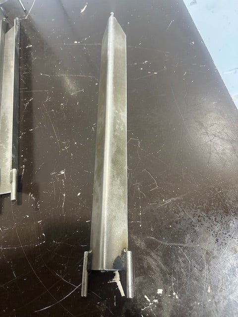 LOT OF 10 HENNY PENNY "V" SPITS FOR SCR - 6 ROTISSERIE OVEN - Second Life - Equipment - collection_name