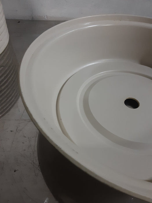 **LOT OF 10**COMMERCIAL STACKABLE 11" PLATE COVER DOMES 3"H 11 3/4"D - Second Life - Equipment - #collection_name#