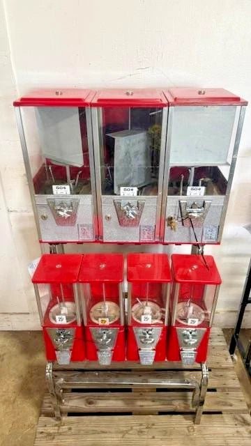 LOT OF 11, 7 x OAK and 4 x LYPC Gumball Candy Vending machine ON STAND WITH KEYS AND EXTRA PARTS. - Second Life - Equipment - collection_name