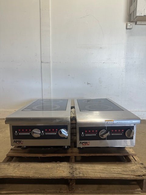 *LOT OF 2* "APW WYOTT IHP - 2" 208/240V 3PH COUNTERTOP HOT PLATE INDUCTION COOKER - Second Life - Equipment - collection_name