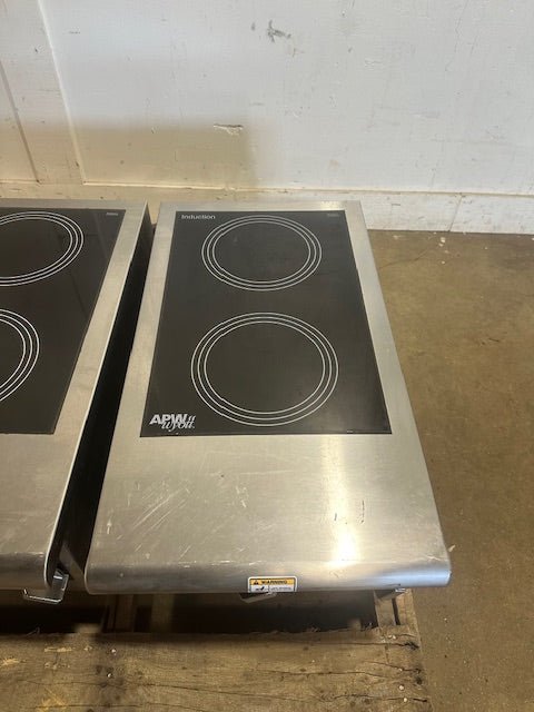 *LOT OF 2* "APW WYOTT IHP - 2" 208/240V 3PH COUNTERTOP HOT PLATE INDUCTION COOKER - Second Life - Equipment - collection_name