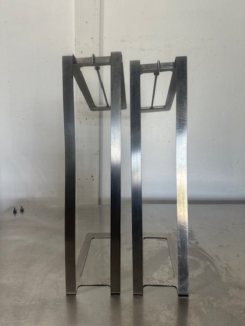 **LOT OF 2** BELSHAW 23 - 5/8"W x 5.5"D x 14"H S.S DONUT FRY SCREEN CARDLES - Second Life - Equipment - collection_name