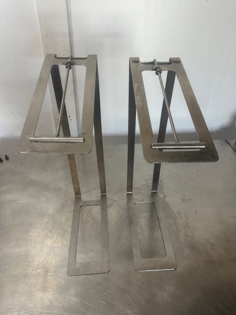 **LOT OF 2** BELSHAW 23 - 5/8"W x 5.5"D x 14"H S.S DONUT FRY SCREEN CARDLES - Second Life - Equipment - collection_name