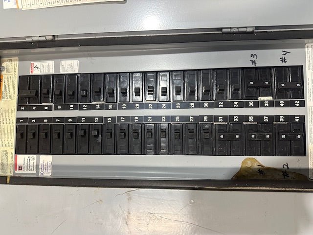 LOT OF 2 CUTLER HAMMER WESTINGHOUSE POW - R - LINE C PRL1 PANELBOARD - Second Life - Equipment - collection_name