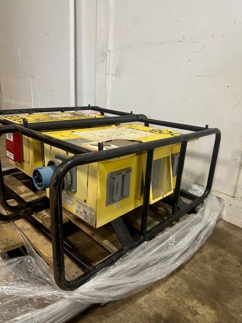 **LOT OF 2** Ericson 1068 magnum series power Distribution center, power box - Second Life - Equipment - collection_name