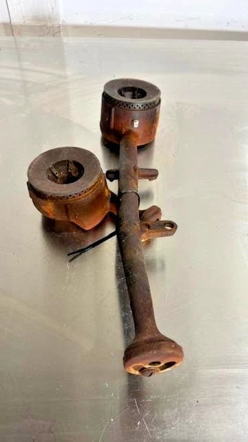 LOT OF 2 FRONT, REAR FRANKLIN CHEF NATURAL GAS OR PROPANE RANGE BURNERS KITS - Second Life-Equipment-collection_name