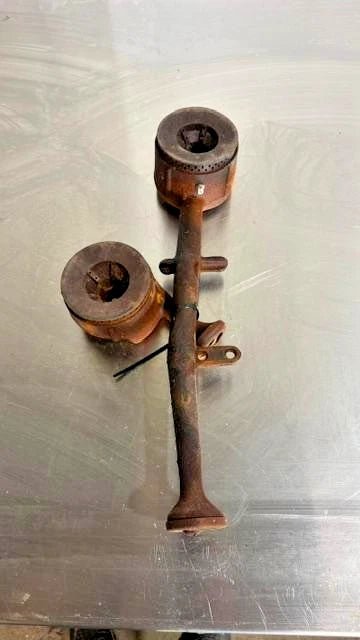 LOT OF 2 FRONT, REAR FRANKLIN CHEF NATURAL GAS OR PROPANE RANGE BURNERS KITS - Second Life-Equipment-collection_name