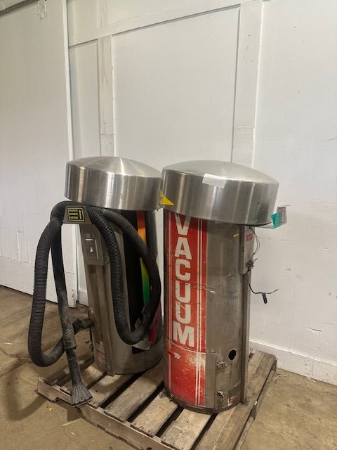 LOT OF 2 J.E. ADAMS 8074 COMMERCIAL CAR WASH VACUUMS - Second Life - Equipment - collection_name