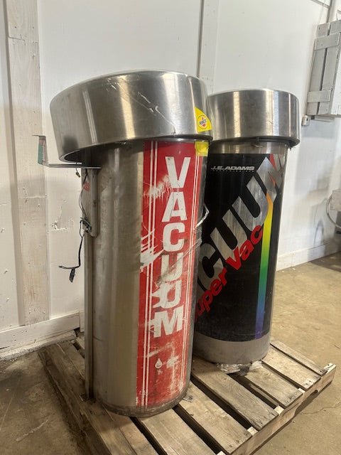 LOT OF 2 J.E. ADAMS 8074 COMMERCIAL CAR WASH VACUUMS - Second Life - Equipment - collection_name