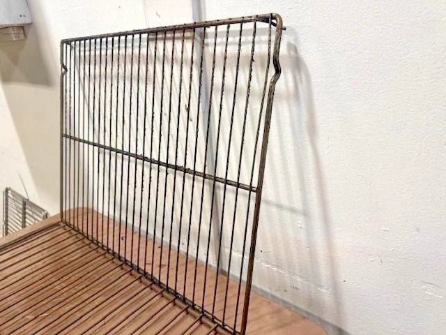 **LOT OF 2** OEM IMPERIAL CONVECTION OVEN RACKS FOR MODEL ICVG - 2 - B GAS - Second Life - Equipment - collection_name
