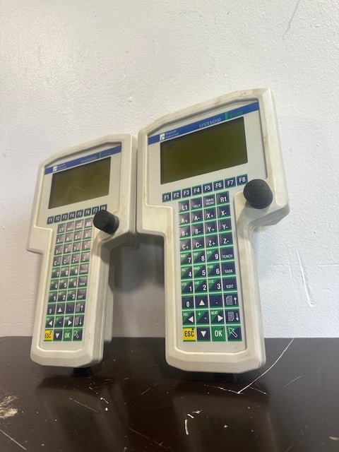 LOT OF 2 REXROTH/INDRAMAT FWA - BTC06 - DOL - 01VRS - EN TEACH PENDANT SYSTEM 200, 1 CORD - Second Life - Equipment - collection_name