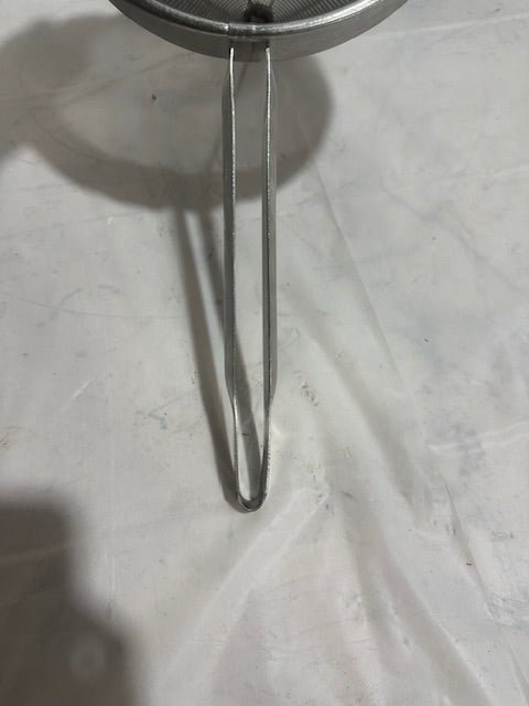 *LOT OF 2* VOLLRATH 18 - 8 STAINLESS STEEL HANDHELD STRAINERS with HANDLES - Second Life - Equipment - collection_name