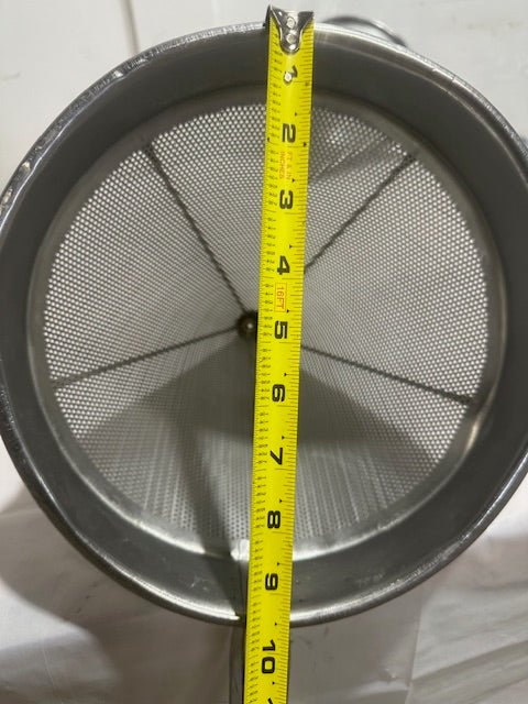 *LOT OF 2* VOLLRATH 18 - 8 STAINLESS STEEL HANDHELD STRAINERS with HANDLES - Second Life - Equipment - collection_name