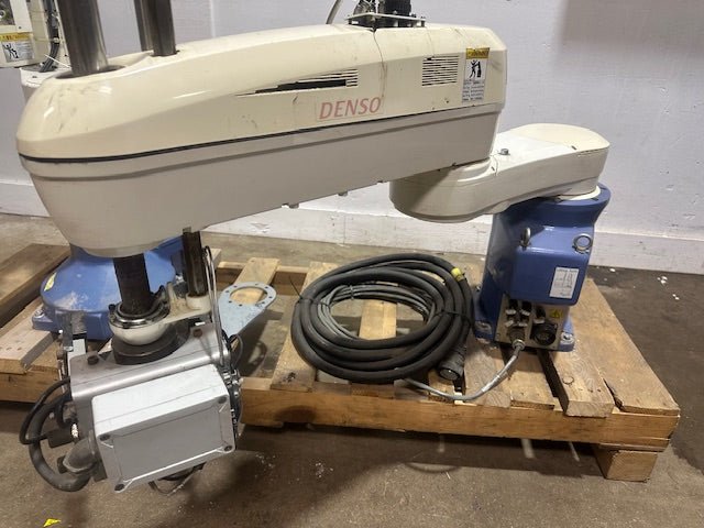 **LOT OF 2**"DENSO HM - 4A854M" H.D INDUSTRIAL ROBOT&nbsp; ARM - Second Life - Equipment - collection_name