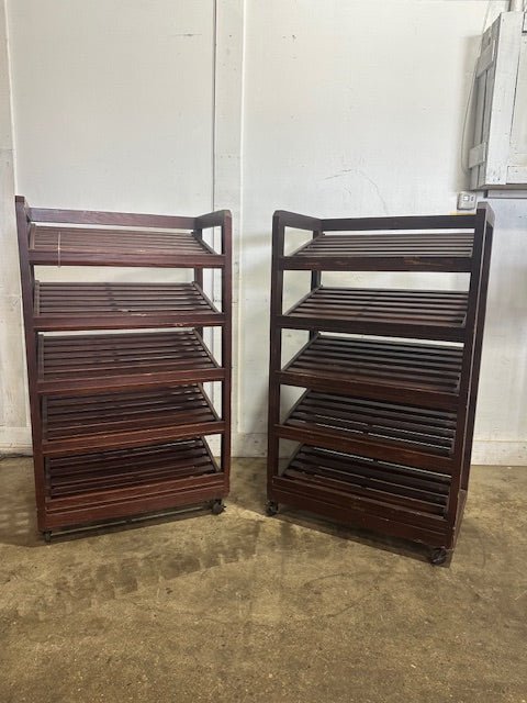 **LOT OF 2**H.D COMMERCIAL52.5"H x 31"W x 19.5"D WOODEN 5 TIERS DISPLAY STAND - Second Life - Equipment - collection_name