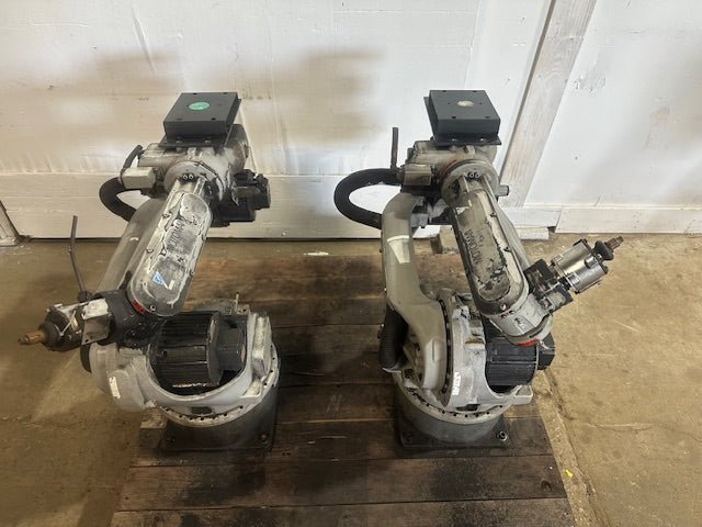 ***LOT OF 2***"YASKAWA MOTOMAN"SSF 2000 YR - SSF6 - A00 H.D INDUSTRIAL ROBOTIC ARM (MASS 130KG) - Second Life - Equipment - collection_name