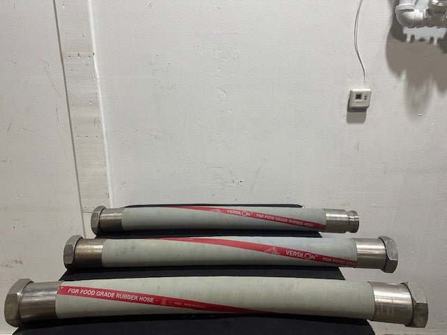 LOT OF 3 CLEVELAND 120" FOOD GRADE HOSE W/ STAINLESS STEEL CONNECTORS - Second Life - Equipment - collection_name