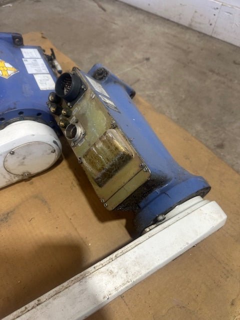 LOT OF 3 DENSO HS - 45552M INDUSTRIAL ROBOT ARM, 5KG/11 LB; 550MM/21.6IN, 4 - AXIS - Second Life - Equipment - collection_name