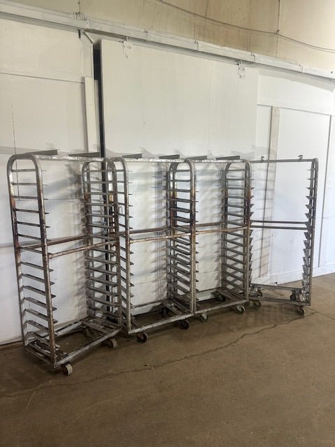 LOT OF 4 COMMERCIAL CERAMICS WHEEL BAKING SHEETS PAN RACK 4" SPACE,15 TIER RACKS - Second Life - Equipment - collection_name