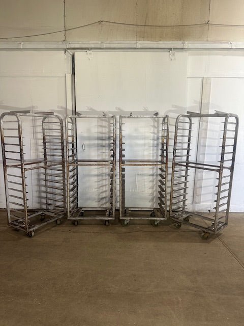 LOT OF 4 COMMERCIAL CERAMICS WHEEL BAKING SHEETS PAN RACK 4" SPACE,15 TIER RACKS - Second Life - Equipment - collection_name