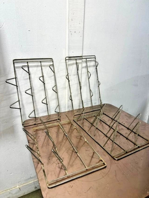 LOT OF 4 "HENNY PENNY OEM" CHICKEN ROTISSEIRE RACKS FOR SMART ROTISSEIRE OVEN - Second Life - Equipment - collection_name