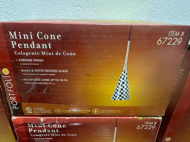 LOT OF 4 PORTFOLIO 67229 MINI CHECKER BOARD CONE PENDANT CIELING LAMPS - Second Life - Equipment - collection_name