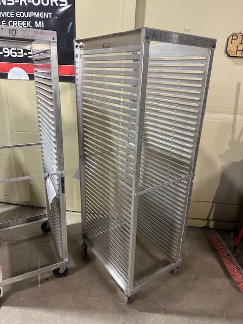 ***LOT OF 4*** SECO PRODUCTS ALUMINUM BAKERY RACKS ON CASTERS - Bargains R Ours - #collection_name#