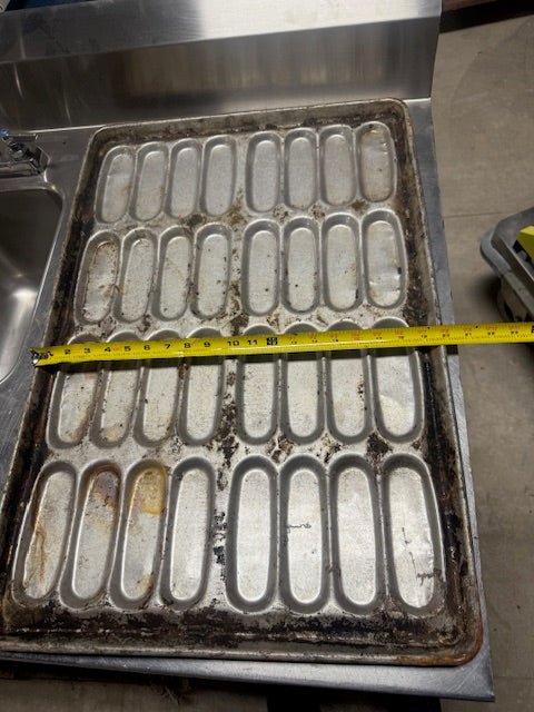 **LOT OF 50** CHICAGO METALLIC HOT DOG BUN PAN - Bargains R Ours - #collection_name#