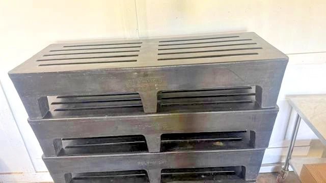 LOT OF 6 POLY MIGHT HEAVY DUTY 59"W x 22"D x 12"H COMMERCIAL DUNNAGE RACKS, 1750 LBS CAPACITY - Second Life - Equipment - collection_name
