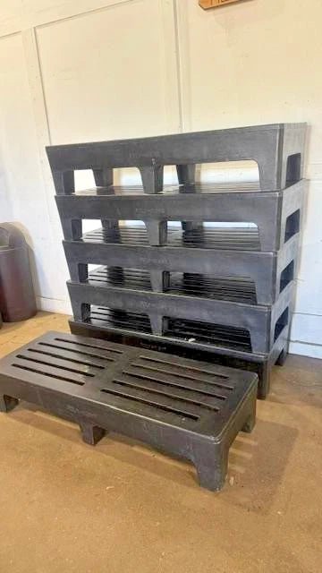 LOT OF 6 POLY MIGHT HEAVY DUTY 59"W x 22"D x 12"H COMMERCIAL DUNNAGE RACKS, 1750 LBS CAPACITY - Second Life - Equipment - collection_name