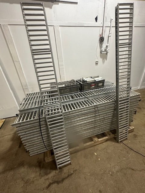 LOT OF 61*UNEX SPAN TRACK 9.5"x89"GRAVITY ROLLER FLOW RACK CONVEYOR W/63 ADAPTERS - Second Life - Equipment - collection_name