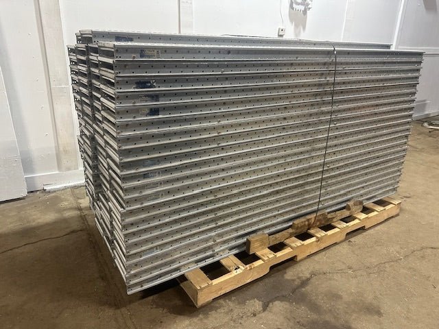 LOT OF 82*UNEX SPAN TRACK 9.5"x90"GRAVITY ROLLER FLOW RACK CONVEYOR W/68 CONNECTION ADAPTERS - Second Life - Equipment - collection_name
