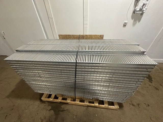 LOT OF 82*UNEX SPAN TRACK 9.5"x90"GRAVITY ROLLER FLOW RACK CONVEYOR W/68 CONNECTION ADAPTERS - Second Life - Equipment - collection_name