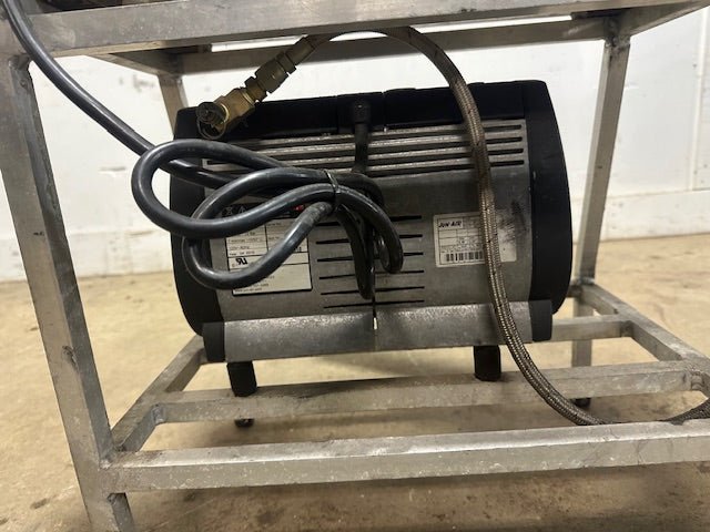 "MACMATIC 310BC" HIGH VOLUME NITROGEN GENERATOR W/BUILT IN GAS BLENDER,2639 hrs - Second Life - Equipment - collection_name