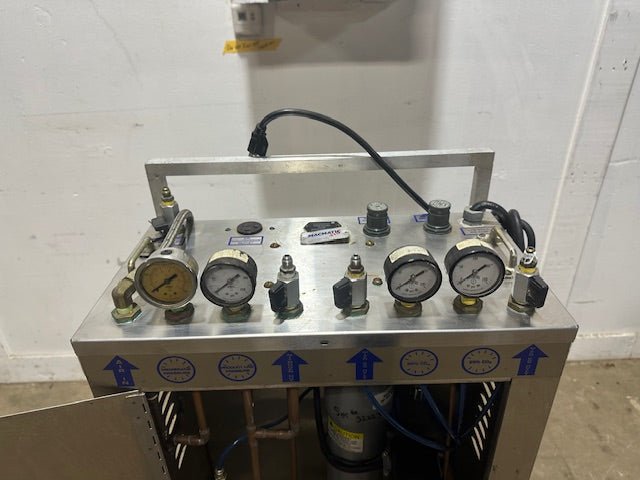 "MACMATIC 310BC" HIGH VOLUME NITROGEN GENERATOR W/BUILT IN GAS BLENDER,2639 hrs - Second Life - Equipment - collection_name