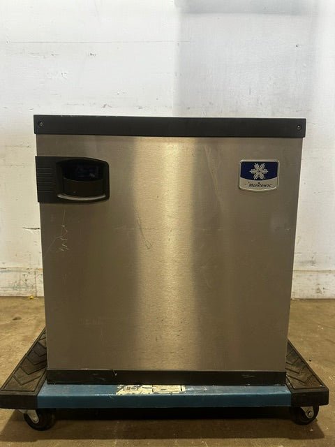 MANITOWOC IB0696YC-161 HALF DICE CUBE ICE MACHINE 560-640LB/24HR 1ph 115v - Second Life-Equipment-collection_name
