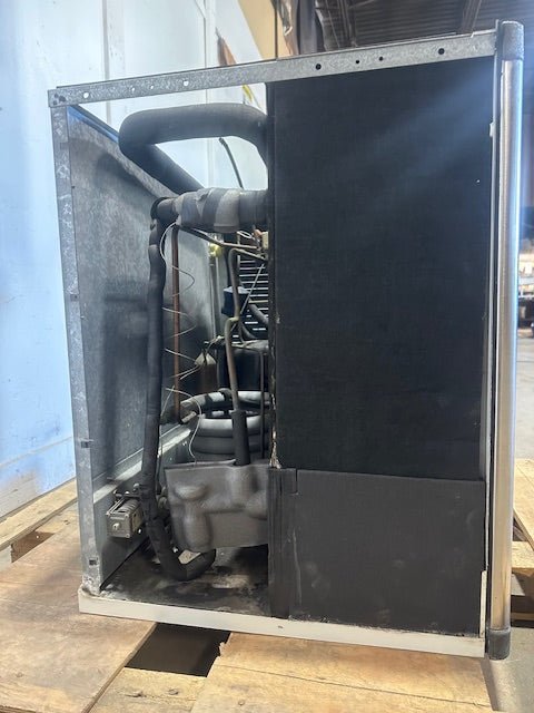 "MANITOWOC QY1005W" COMMERCIAL 208 - 230V 1PH WATER COOLED ICE MACHINE - Second Life - Equipment - collection_name