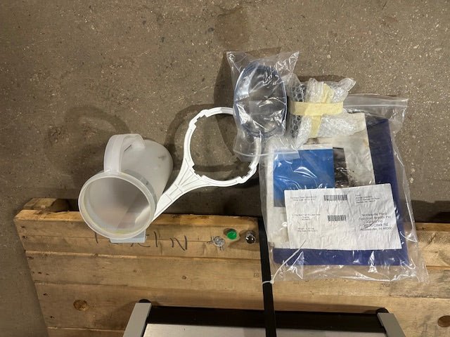 MARINELAND PREP SINK BAGGING STATION WITH CHILLER AND FILTER FOR AQUARIUM - Bargains R Ours - #collection_name#