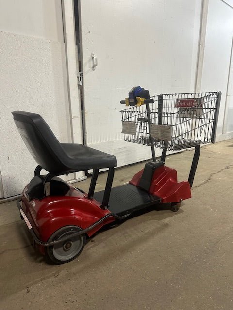 "MART CART 280 - 9563" HANDICAP/SHOPPING CART RECHARABLE 800LB MAX W/ *NEW BATTERY - Second Life - Equipment - collection_name