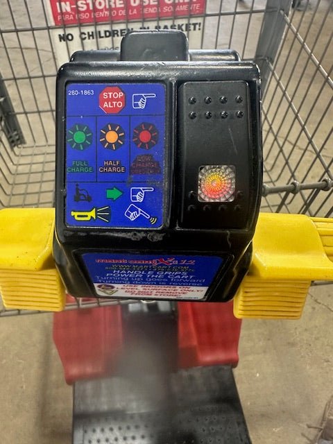 "MART CART MODEL 63"ELECTRIC HANDICAP/SHOPPING CART VOLTS DC:12.6 / AC:120/240 - Second Life - Equipment - collection_name