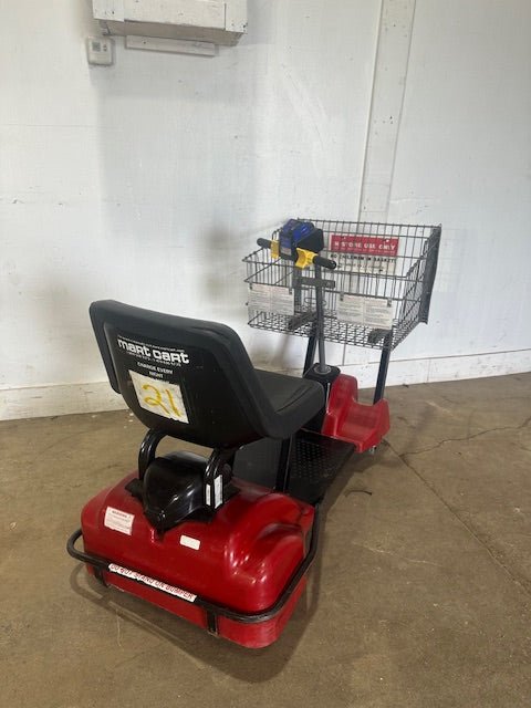 "MART CART MODEL 63"ELECTRIC HANDICAP/SHOPPING CART VOLTS DC:12.6 / AC:120/240 - Second Life - Equipment - collection_name
