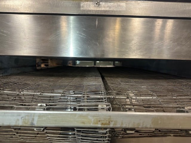 "MASTERMATIC HD COMMERCIAL SINGLE DECK CONVEYOR TYPE PIZZA OVEN - Bargains R Ours - #collection_name#