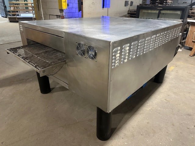 "MASTERMATIC HD COMMERCIAL SINGLE DECK CONVEYOR TYPE PIZZA OVEN - Bargains R Ours - #collection_name#