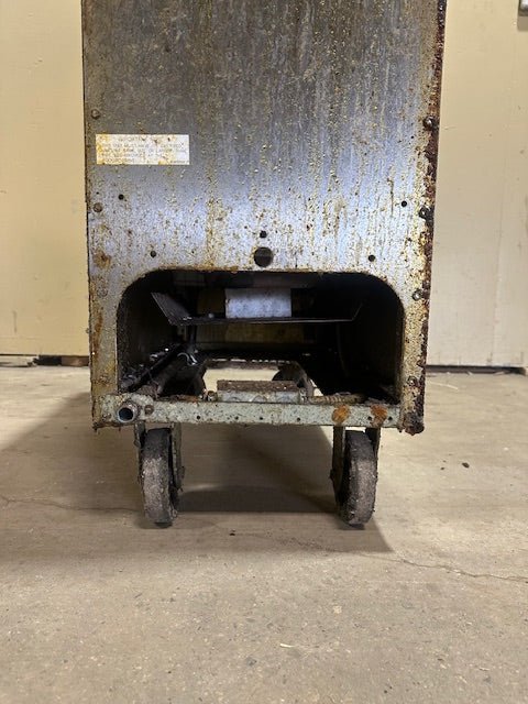 ***MECHANIC SPECIAL*** FRYMASTER HEAVY DUTY COMMERCIAL NATURAL GAS FRYER WITH DIGITAL READ OUT - UNCLEANED - Bargains R Ours - #collection_name#