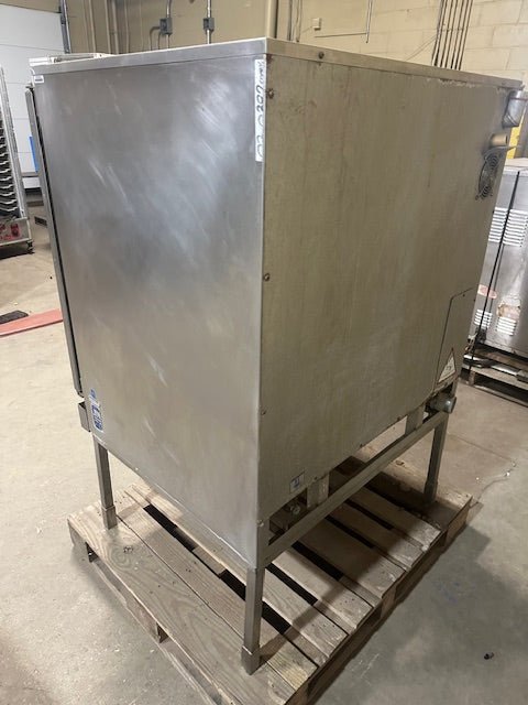 ***MECHANIC SPECIAL *** MARKET FORGE STAINLESS STEEL ELECTRIC GLASS DOOR STEAM/HOT AIR COMBINATION CONVECTION OVEN ON STAND 29 BRACKETS WITH 5 WIRED SHELF - Bargains R Ours - #collection_name#