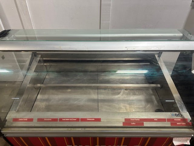 ***MECHANIC SPECIAL***ISA SELF CONTAINED REFRIGERATED FRONT CURVED GLASS GELATO ICE FREEZER DISPLAY CASE - Second Life - Equipment - #collection_name#