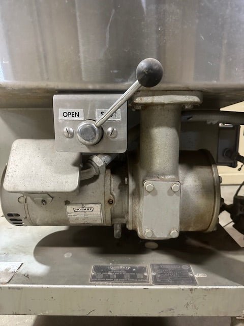 ***MECHANICS SPECIALS*** HEAVY DUTY COMMERCIAL NATURAL GAS HIGH TEMP. DOOR TYPE DISHWASHER - Bargains R Ours - #collection_name#