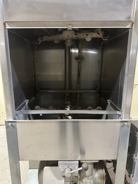 ***MECHANICS SPECIALS*** HEAVY DUTY COMMERCIAL NATURAL GAS HIGH TEMP. DOOR TYPE DISHWASHER - Bargains R Ours - #collection_name#