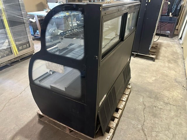 ***MECHANICS SPECIALS***FEDERAL H.D COMMERCIAL DUAL ZONE DRY/COLD REFRIGERATED BAKERY DISPLAY CASE - Bargains R Ours - #collection_name#