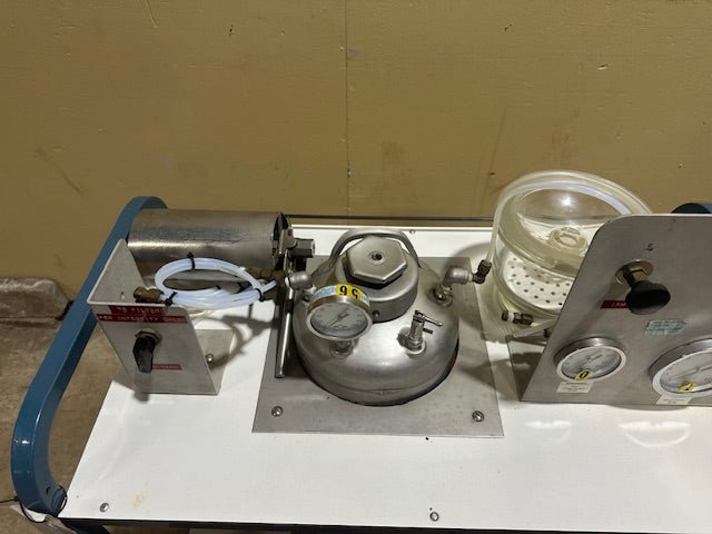 ***MECHANICS SPECIALS****Millipore Pressure Vessel Tank w/Gauge WITH LABCONCO CART & LOT OF ACCESSORIES - Bargains R Ours - #collection_name#